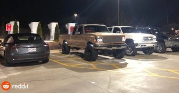 Tesla charge block.jpg